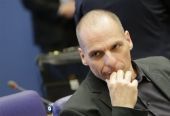 Αποκαλύψεις Wikileaks: Το... γεμάτο υπονοούμενα σχόλιο Βαρουφάκη