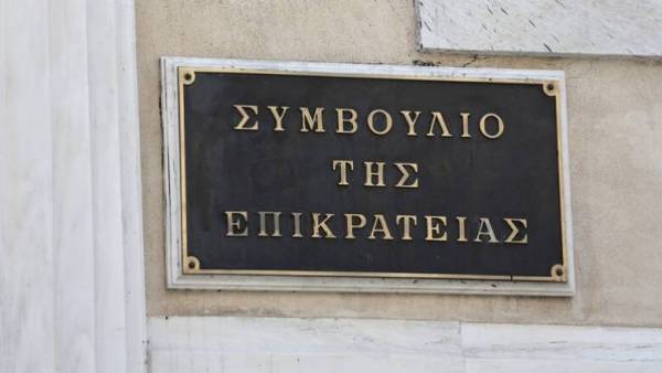 ΣτΕ: Νόμιμα τα περιοριστικά μέτρα στις εκκλησίες