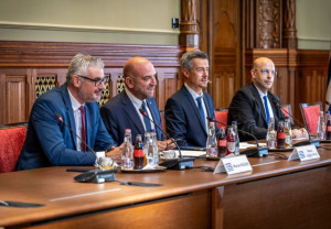 Μνημόνιο Συνεργασίας Ελλάδας – Ουγγαρίας για τη διαχείριση της μετανάστευσης
