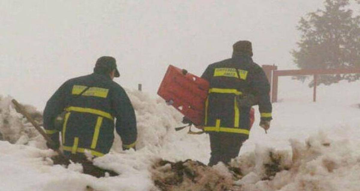 Πυροσβεστική: 1.054 μεταφορές ατόμων σε ασφαλές σημείο-2.354 κλήσεις στην Αττική