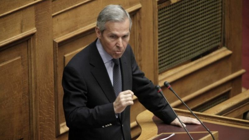 Υπ. Εργασίας κατά Δαβάκη: Δεν υπάρχουν "αόρατες" κοινωνικές ομάδες