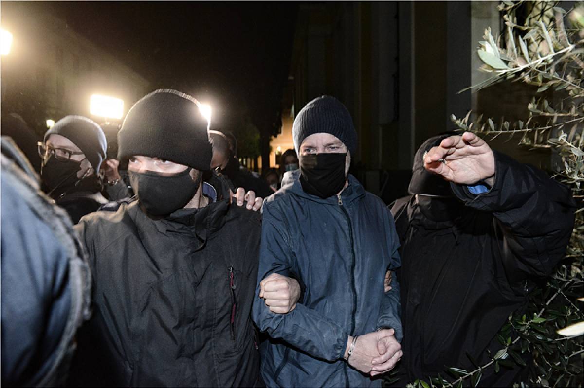 Προφυλακιστέος κρίθηκε ο Δημήτρης Λιγνάδης - Ετοιμάζει προσφυγή