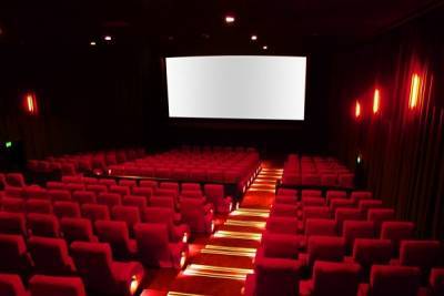 Οι στηρίξεις σε θέατρα, μουσικές σκηνές, κινηματογράφους για το 2021