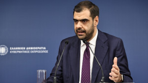 Επιβεβαίωση Μαρινάκη για τον «μίνι» ανασχηματισμό - Ποιος μετακινείται στο Μεταφορών