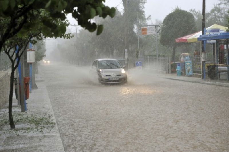 Κακοκαιρία: Και τρίτο πτώμα στη Κηφισιά από τις φονικές καταιγίδες
