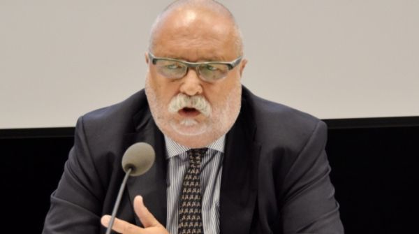 Πρόεδρος Corporación America: «Δεχόμαστε επιθέσεις από τον ανταγωνισμό» για το διαγωνισμό του ΤΑΙΠΕΔ για τα αεροδρόμια