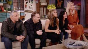 Friends: 7 πράγματα που αποκαλύπτει το νέο τρέιλερ του reunion