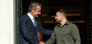 Στην Αθήνα την Κυριακή (16/11) ο Ζελένσκι - Ποιους θα συναντήσει