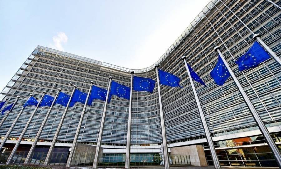 Κορονοϊός: Ανατροπές στο σχεδιασμό Μητσοτάκη-Βαρόμετρο τα «οριζόντια» αντίδοτα της ΕΕ