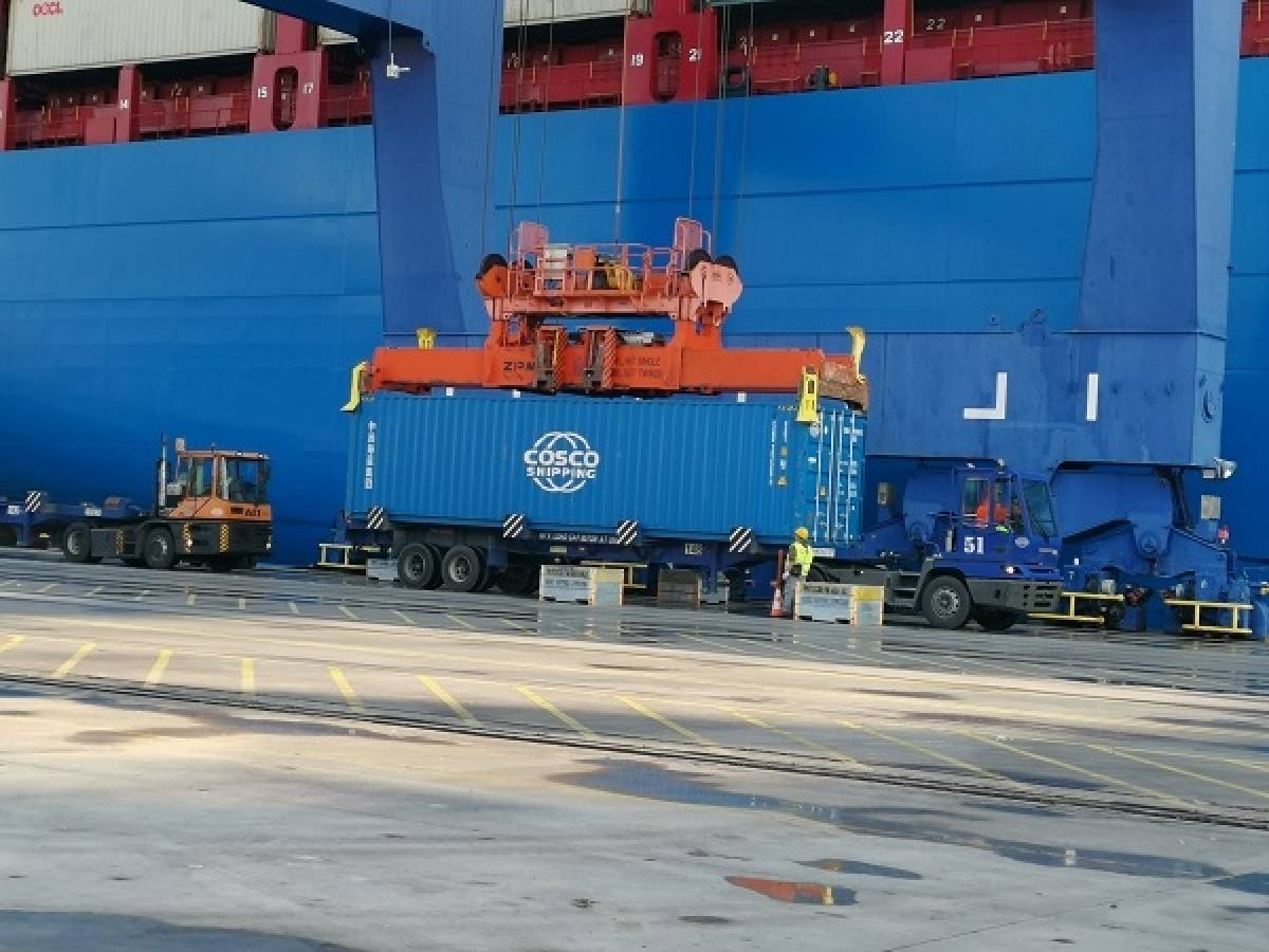 ΟΛΠ: Κατακτά την πρώτη θέση από τα λιμάνια της Μεσογείου