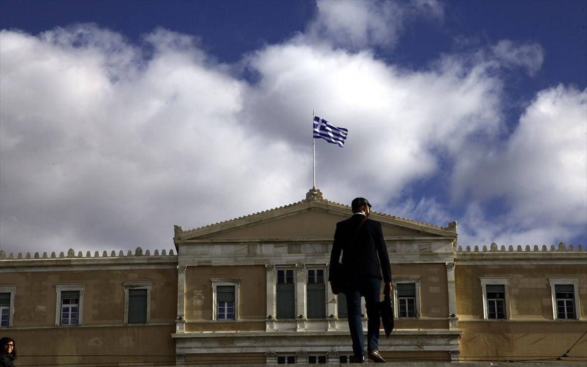 Δημοσκόπηση Alco: 54%-39% το... debate για τις απαγορεύσεις στους ανεμβολίαστους