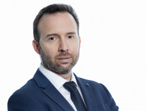 Η People for Business ενισχύει την ομάδα της