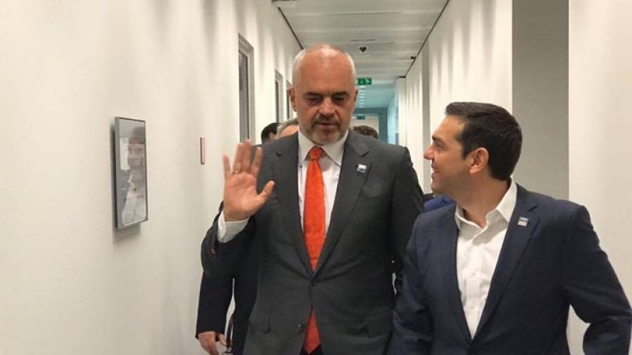 Θεωρεί και ο Ράμα ότι «βρήκε παπά να θάψει πέντ' έξι»;