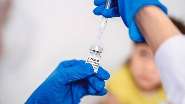 Pfizer: Ξεκινούν δοκιμές του εμβολίου σε παιδιά κάτω των 12