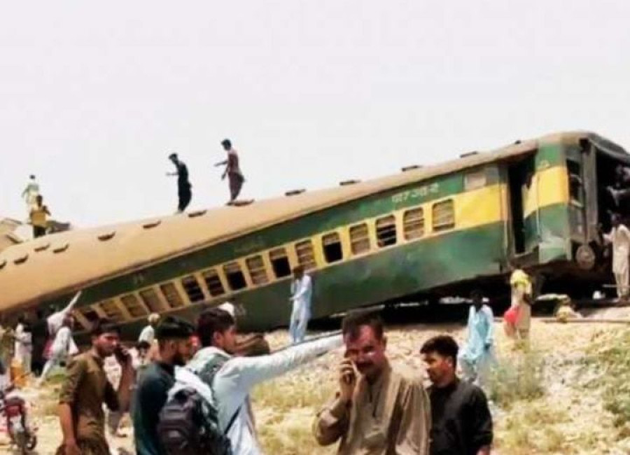 Πακιστάν: Δεκάδες νεκροί και τραυματίες από εκτροχιασμό τρένου