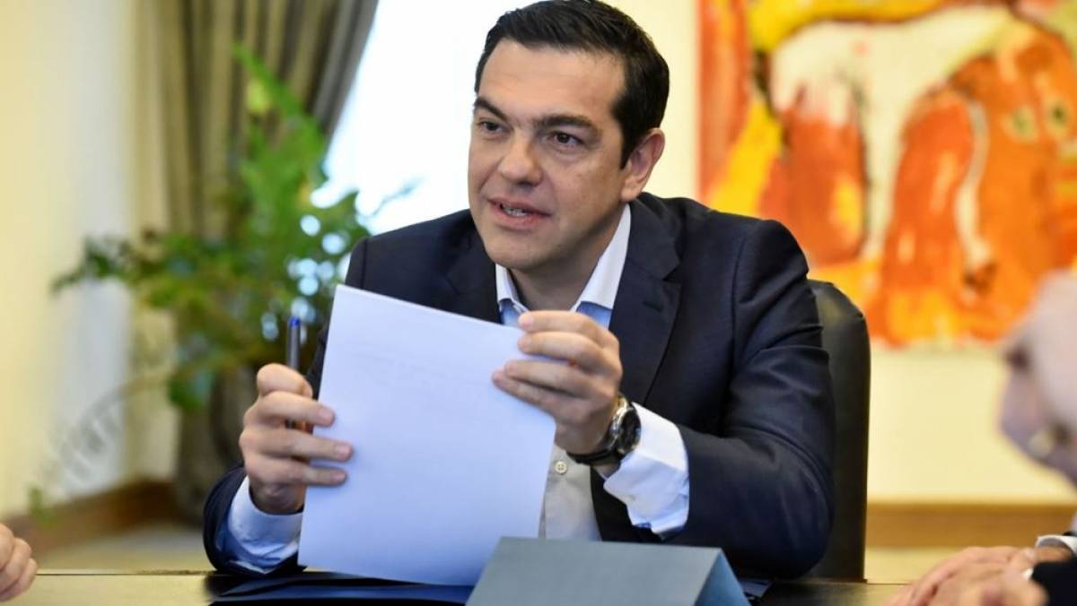 Τσίπρας: Η κυβέρνηση δεν μπορεί να διαχειριστεί την προσφυγική κρίση