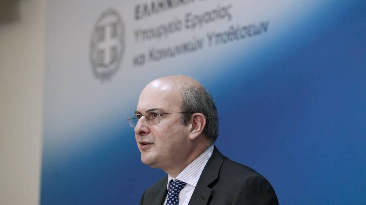 Χατζηδάκης-ΕΦΚΑ: Εντός ημερών η έναρξη λειτουργίας ενιαίου τηλεφωνικού κέντρου