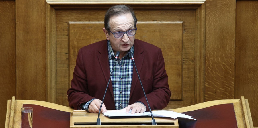 Μπιμπίλας για ομόφυλα ζευγάρια: Είμαστε όλοι άνθρωποι, αξίζουμε την ευτυχία