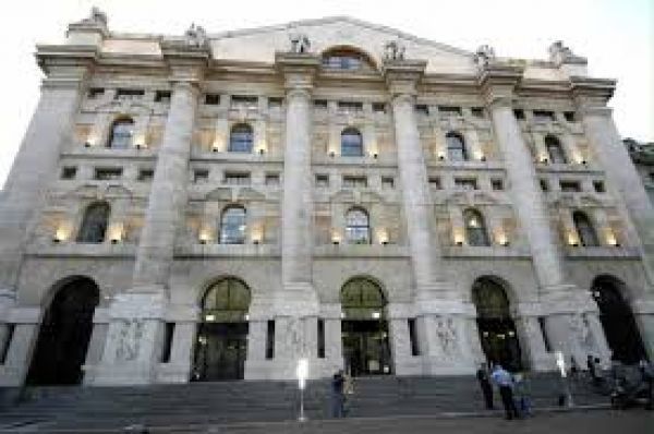 Ισχυρά κέρδη για τις ιταλικές τραπεζικές μετοχές