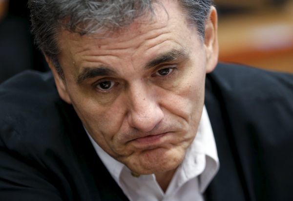 Η «εξαφάνιση» Τσακαλώτου και ο χρησμός της Κομισιόν για την καθαρή έξοδο