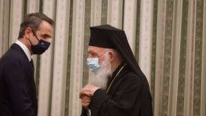 Διεθνή Μέσα για Θεοφάνεια: Η κυβέρνηση αναγκάστηκε να κάνει πίσω