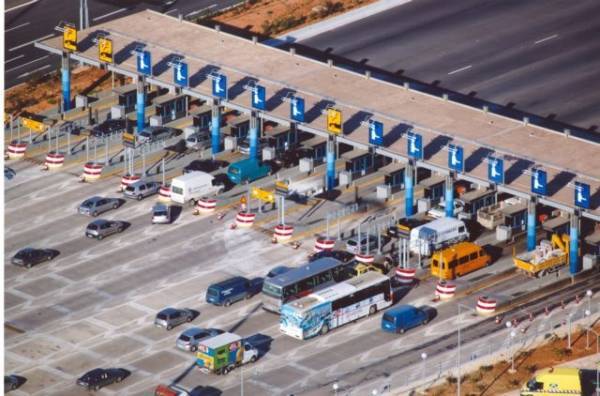 Τέλος οι ουρές στα διόδια:Από 4/11 διέλευση με ένα e-pass