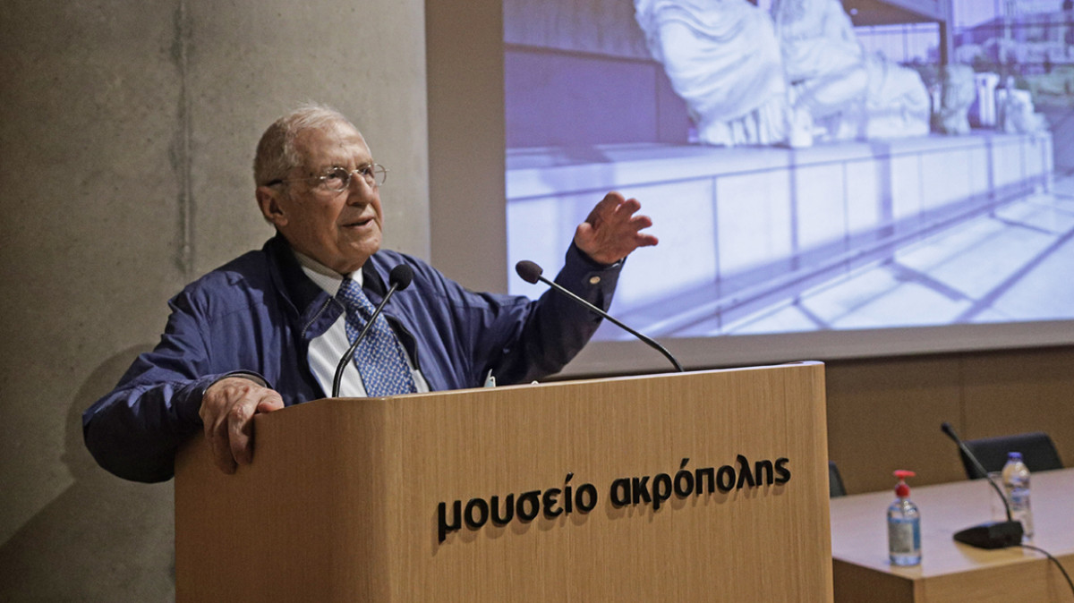 Μητσοτάκης: Επανένωση των γλυπτών του Παρθενώνα στη μνήμη του Παντερμαλή