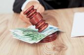 Πρόστιμα ύψους 500-1000 ευρώ σε όσους δεν εκδίδουν αποδείξεις