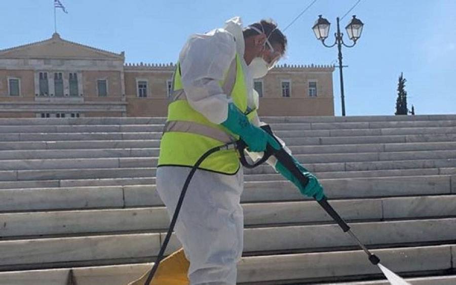 Δήμος Αθηναίων: Καθημερινές απολυμάνσεις σε κέντρο και γειτονιές