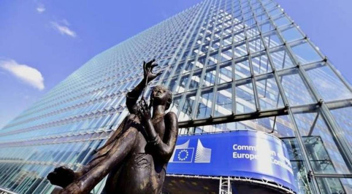 Μία ύπουλη αλλά... καίρια ερώτηση για την Ελλάδα