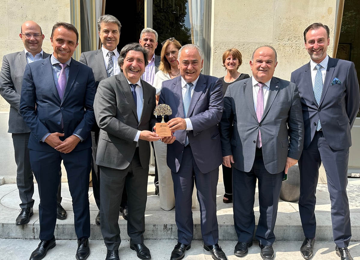 Μνημόνιο Συνεργασίας μεταξύ ΕΕΑ και Εμπορικού και Βιομηχανικού Επιμελητηρίου Παρισίου