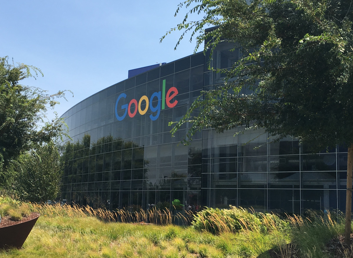 Βρετανία: Έρευνα κατά Google για στρέβλωση της αγοράς υπηρεσιών αναζήτησης