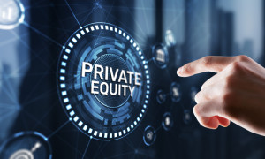 «Στριμώχνονται» τα private equity funds: Σε χαμηλό επταετίας η άντληση κεφαλαίων