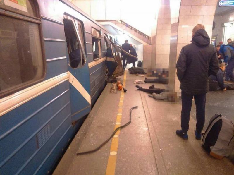 Τους 14 έφτασαν οι νεκροί από την επίθεση στην Αγ.Πετρούπολη