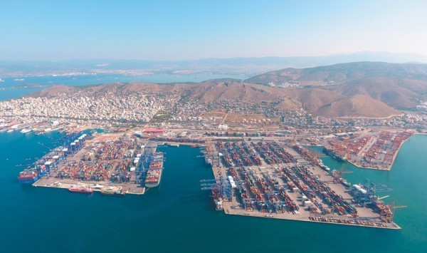 Διεθνείς εμπορικές αναταράξεις και διαμετακομιστικό εμπόριο: Οι πραγματικές επιπτώσεις για τον Πειραιά