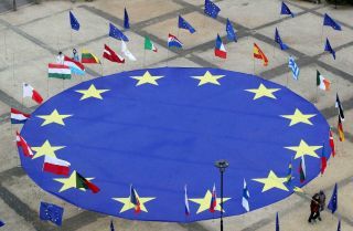 Σύνοδος Κορυφής ΕΕ: Λίγες επιλογές «απάντησης» στην ενεργειακή κρίση