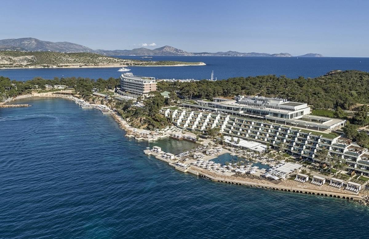 TÜV HELLAS:Πιστοποίηση ανελκυστήρων στο Four Seasons Astir Palace Hotel Athens