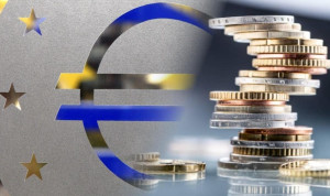 Κατέρρευσαν οι ευρωαγορές: Η στερλίνα υποχώρησε 1,2% έναντι του δολαρίου εν μέσω δημοσιονομικών ανησυχιών