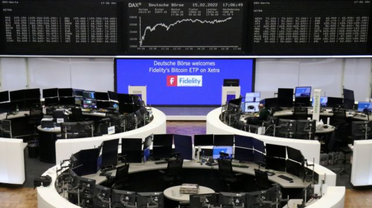 Στο «κόκκινο» οι ευρωαγορές μετά τις δηλώσεις του Πάουελ