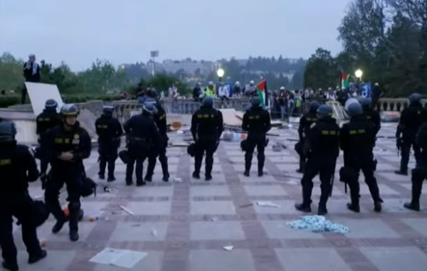 ΗΠΑ: Εκκενώθηκε και η κατάληψη στο UCLA-Πάνω από 100 συλλήψεις