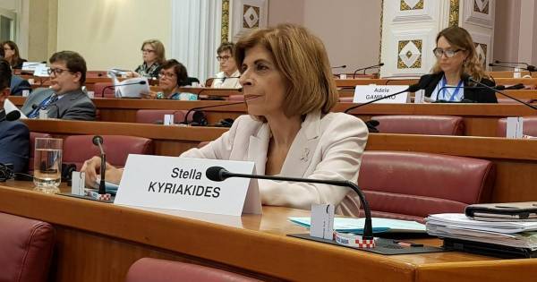 Κυριακίδη: Κανένας κίνδυνος για ευάλωτες ομάδες από τις ακτινοβολίες 5G!