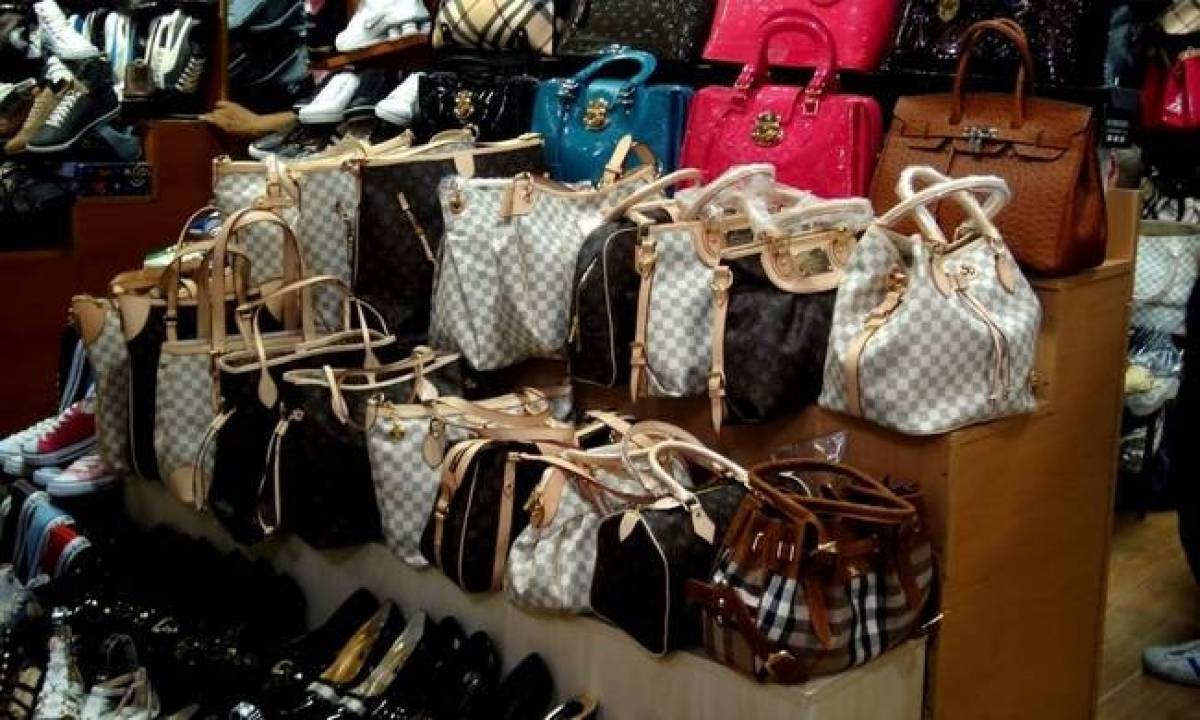 Αυξήθηκε η παραγωγή και η διακίνηση παραποιημένων προϊόντων παγκοσμίως