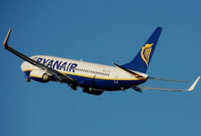 Ryanair: Πέντε νέα δρομολόγια για το καλοκαίρι από Αθήνα