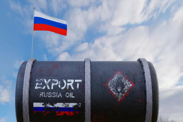 Πρεμιέρα του εμπάργκο στο ρωσικό πετρέλαιο- Στόχοι και ερωτηματικά