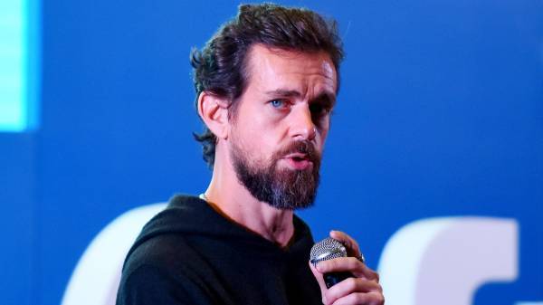Ο CEO του Twitter διαθέτει ένα δισ. κατά του Covid-19