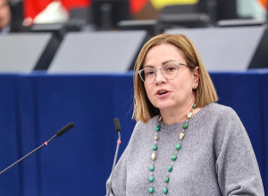 Σπυράκη: Να αποσαφηνιστεί ο μηχανισμός διόρθωσης στην τιμή του αερίου