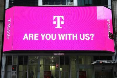 Τη διαρροή στοιχείων 50 εκατ. πελατών της επιβεβαίωσε η T-Mobile