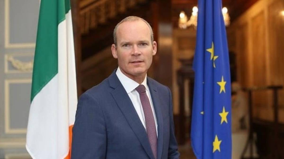 Ιρλανδός ΥΠΕΞ: Το σχέδιο Μέι ή ένα χαοτικό Brexit