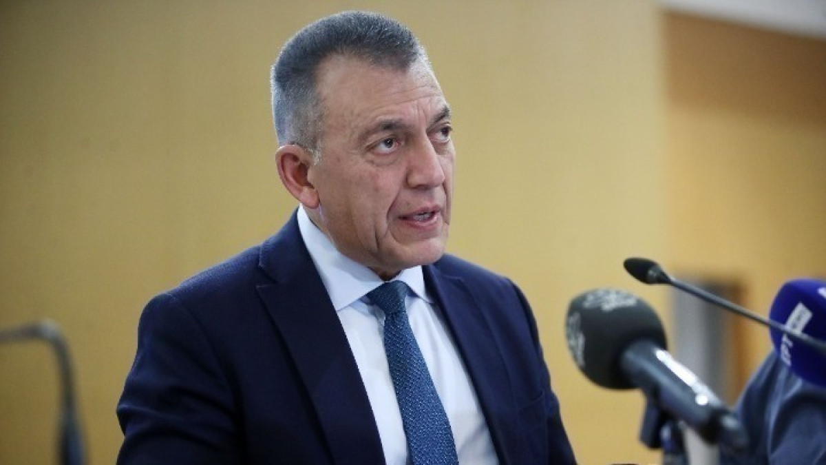 Βρούτσης σε Αγγελόπουλους - Γιαννακόπουλο: Ελάτε κι ας μην συναντηθείτε