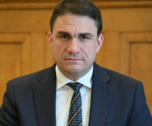 Τσουκαλάς: Η χώρα είναι ανοχύρωτη ενάντια στις επιπτώσεις των δασμών